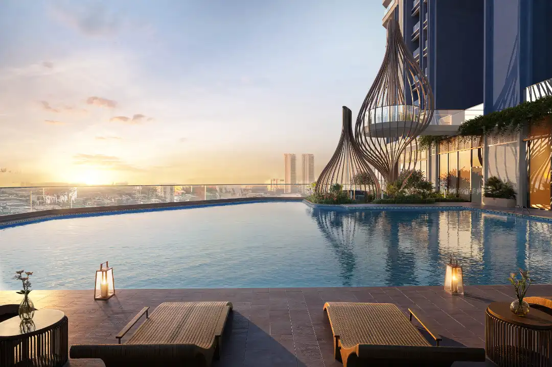 Infinity Pool